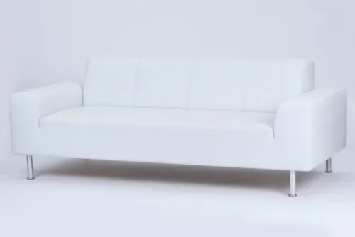 Ledersofa mit abgesetzter Seitenlehne