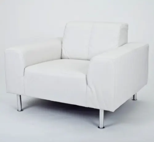 Lederfauteuil mit abgesetzter Seitenlehne