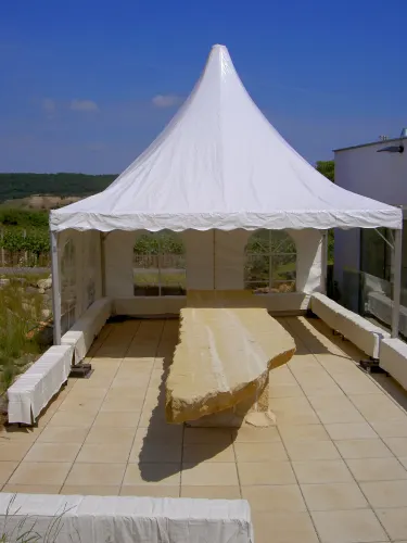 Spitzpagode - Ma�e: 5 x 5 m - Seitenh�he: 3 m - Firsth�he: 5,98 m