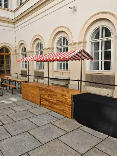 Sichtblende f�r Marktstand - Platte: Eiche