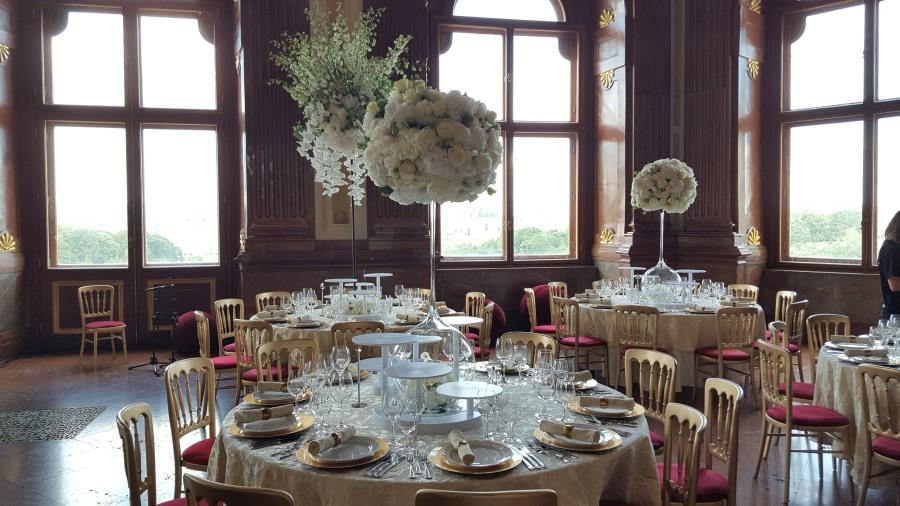 Goldstuhl mit Polster - Farbe: rot