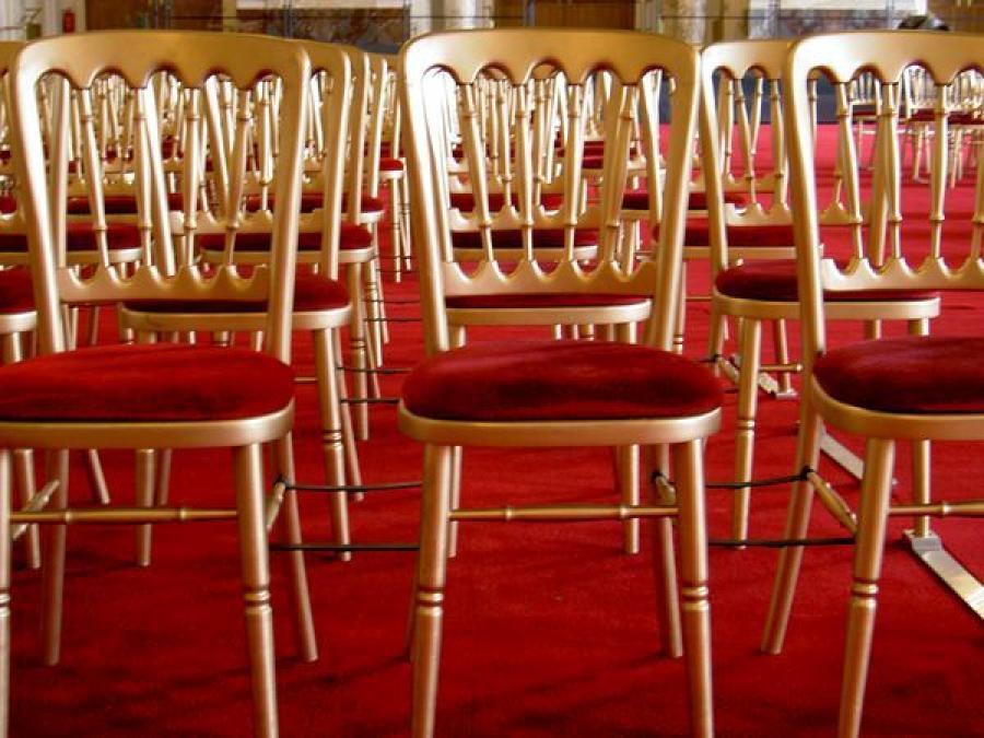 Goldstuhl mit Polster - Farbe: rot