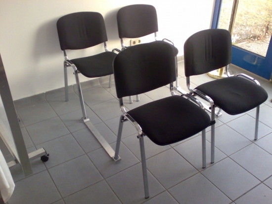 Verbinder f�r Polsterst�hle