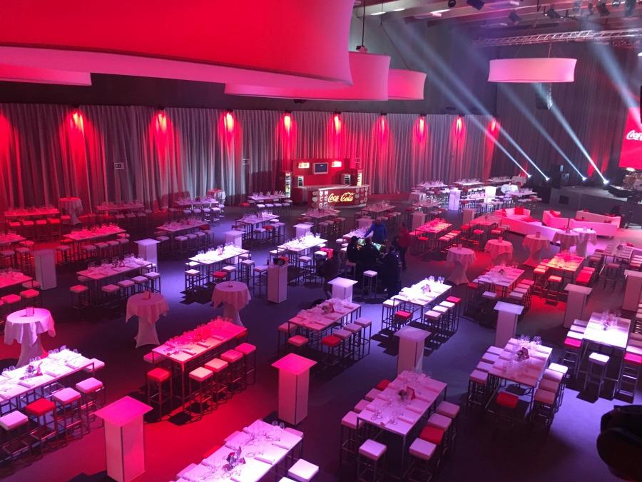 Barhocker, eckig - Sitz: roter Polster