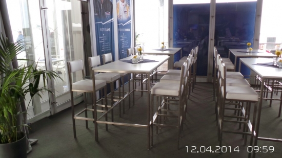 Barhocker mit Lehne, wei�er Polster