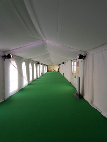 Partyzelt - Breite: 4 m - Seitenh�he: 2,30 m - Firsth�he: 2,95 m