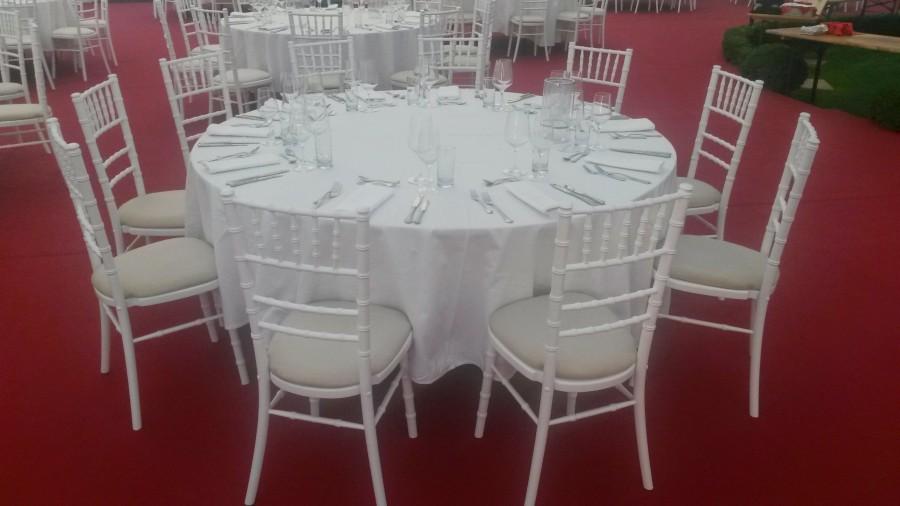 Bankett-Tisch, rund - Durchmesser: 165 cm, f�r 10 Personen