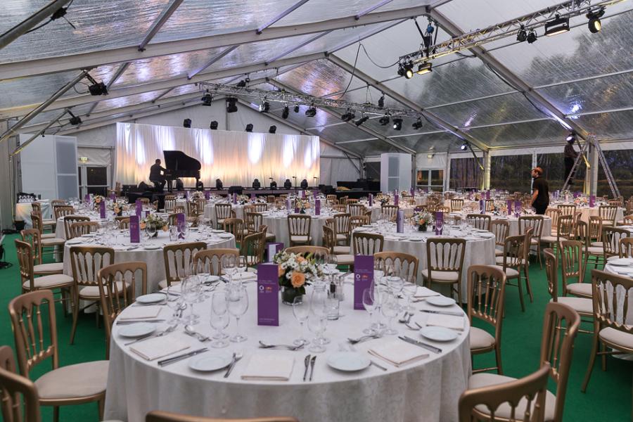 Bankett-Tisch, rund - Gr��e: 205 cm