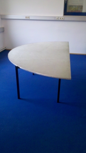 Bankett-Tisch, halbrund, 228 cm