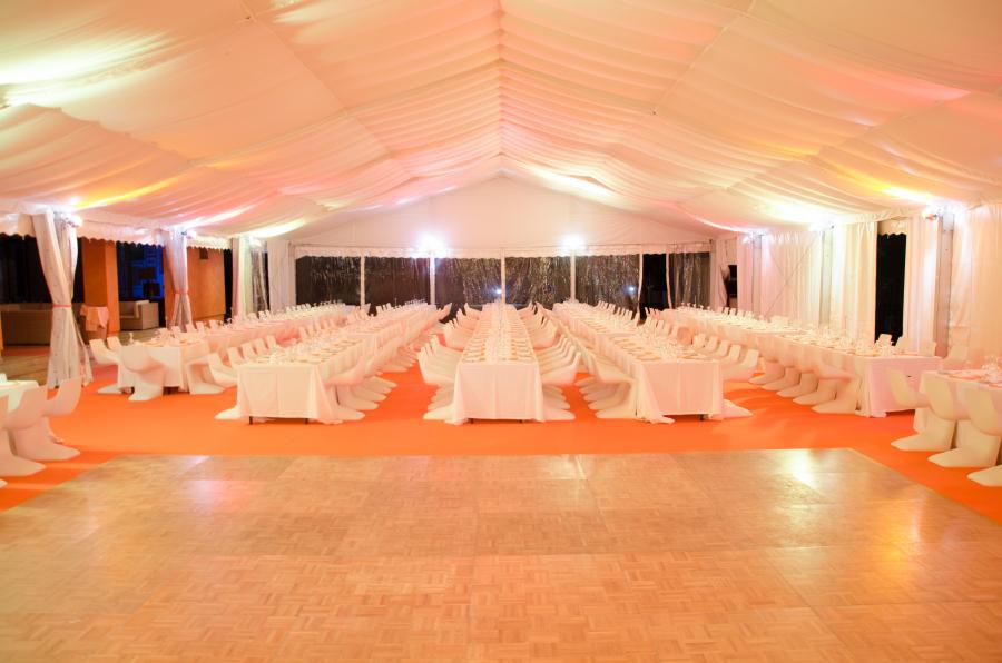 Bankett-Tisch, rechteckig - L�nge: 183 cm - Breite: 100 cm