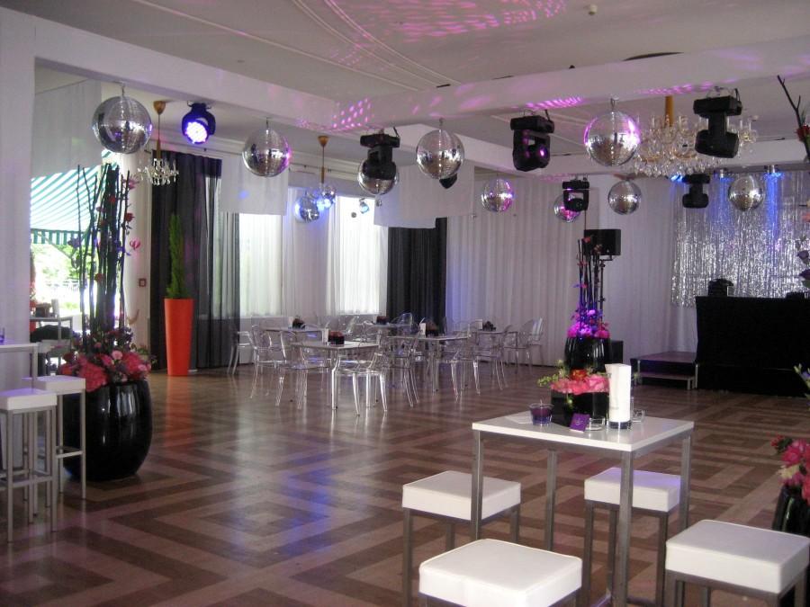 Stehtisch, Niro - Gr��e: 60 x  60 cm - Platte: wei�