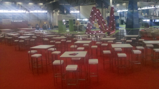 Stehtisch, Niro - Gr��e: 80 x  80 cm - Platte: wei�