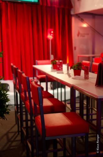Stehtisch, Niro - Gr��e: 60 x 120 cm - Platte: wei�