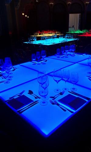 Nirotisch, Gala, 150 x 225 cm, mit LED - Beleuchtung