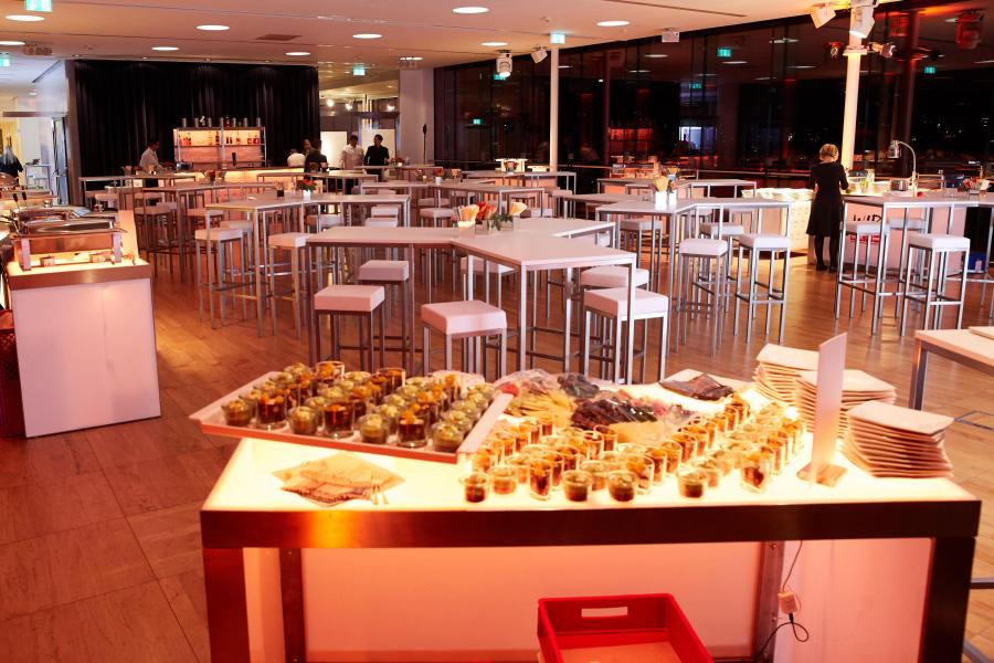 Stehtisch, Niro, Y-Form, wei�e Platte