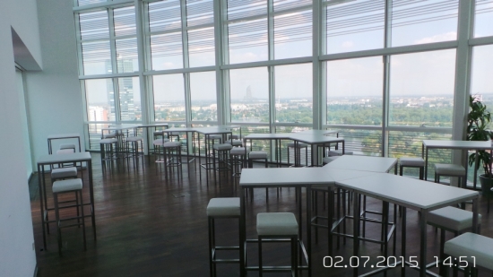 Stehtisch, Niro, Spezial