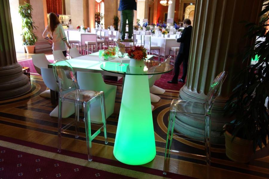 Stehtisch, Peak mit LED-Beleuchtung - Auswahl: Stehtisch, Peak mit LED-Beleuchtung