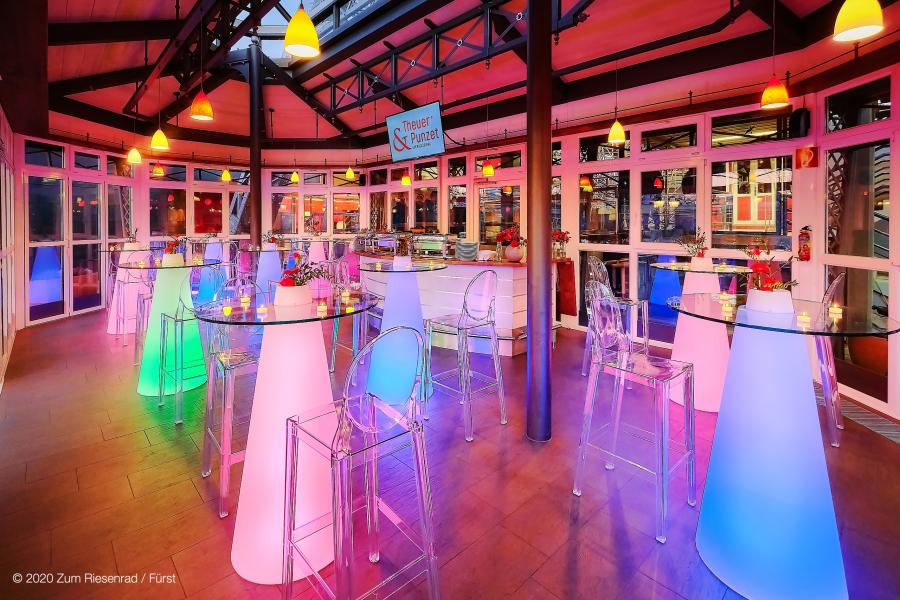 Stehtisch, Peak mit LED-Beleuchtung - Variante: Single