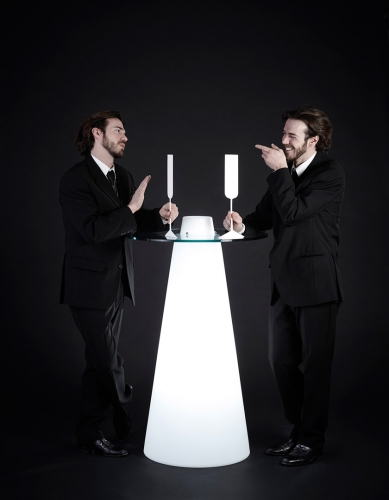Stehtisch, Peak mit LED-Beleuchtung
