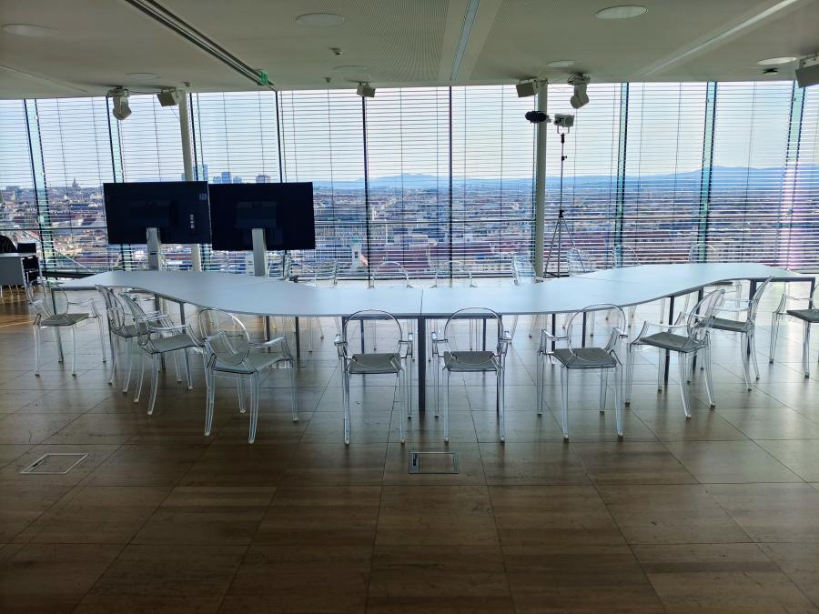 Esstisch, Niro, Spezial - Form: Wave XL - Farbe: wei�