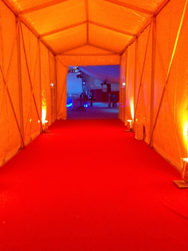 Festzelt hoch - Breite: 4 m - Seitenhhe: 4 m - Firsthhe: 4,65 m