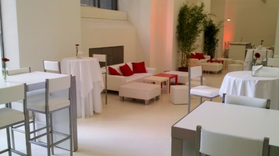 Couchtisch, 55 x 55 cm - Farbe: wei�