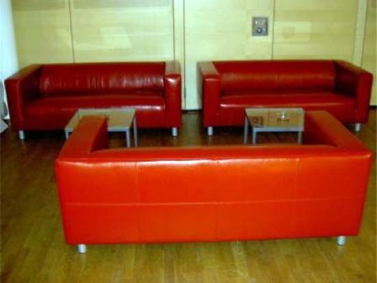 Couchtisch mit Glasplatte, 55 x 55 cm, grau