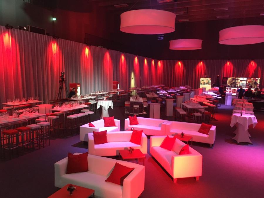 Couchtisch, Niro - Gr��e: 60 x 60 cm - Platte: rot