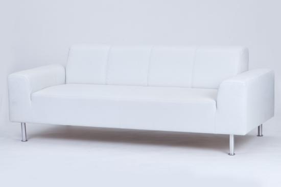 Ledersofa mit abgesetzter Seitenlehne