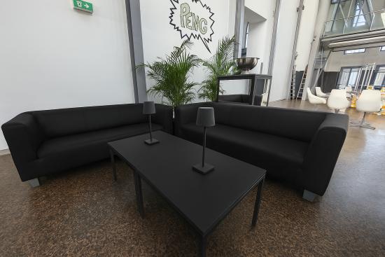 Ledersofa mit gleichhoher Seitenlehne - Gr��e: f�r 3 Personen - Farbe: schwarz