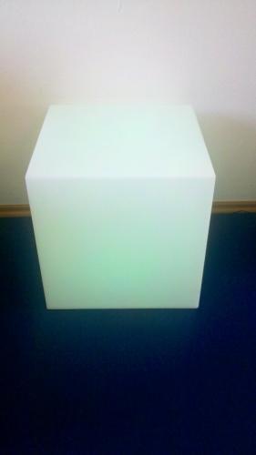 Plexicubo mit LED-Beleuchtung, 43 x 43 x 43 cm