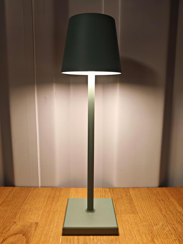 Tischlampe - Farbe: Gr�n - Licht: Warmwei�