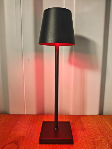 Tischlampe - Farbe: Schwarz - Licht: RGB