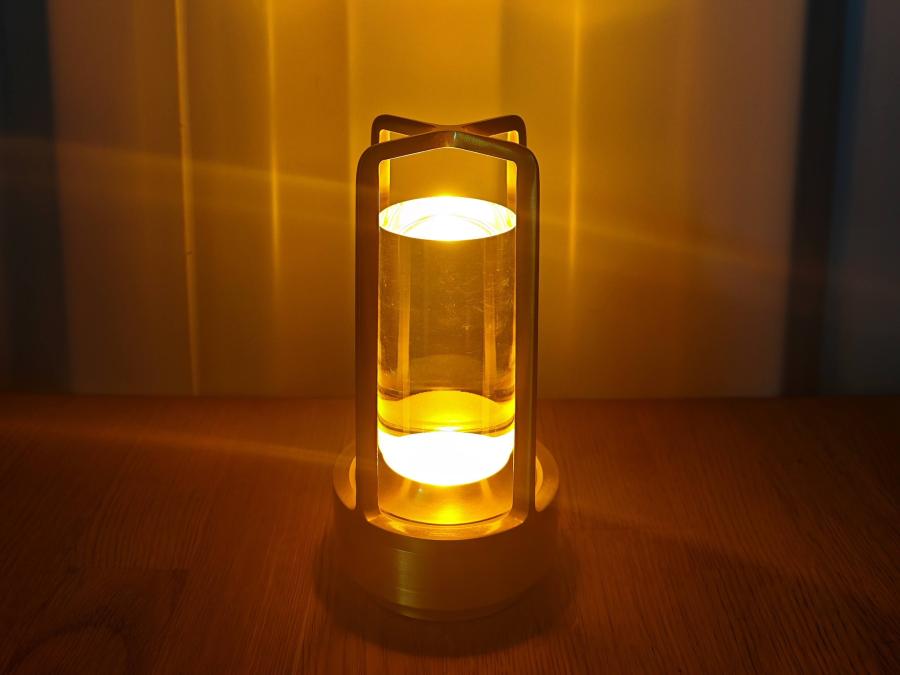 Tischlampe, Vintage - Farbe: Gold
