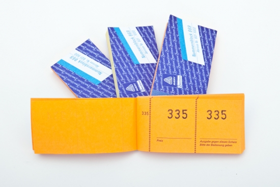 Garderobennummern, Abreiblock aus Papier, 100 Nummern