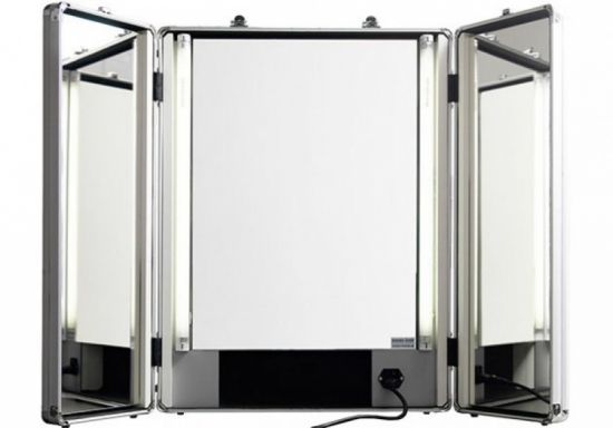 Schminkspiegel mit Beleuchtung