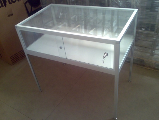 Glastischvitrine, 60 x 100 cm