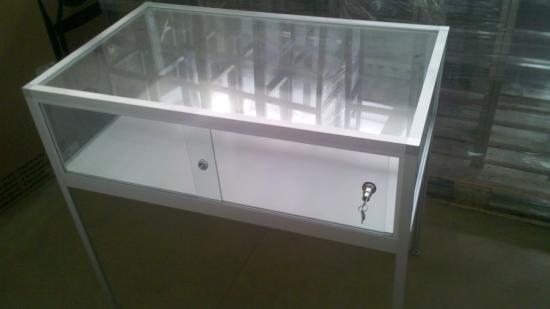 Glastischvitrine, 60 x 100 cm