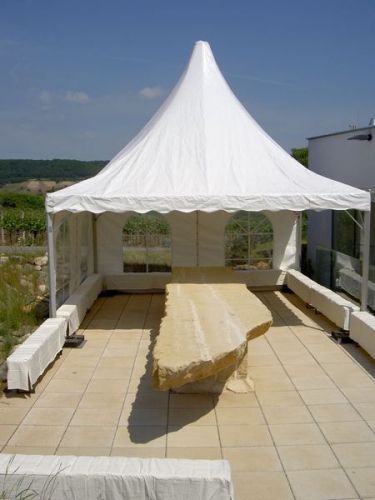 Spitzpagode - Ma�e: 5 x 5 m