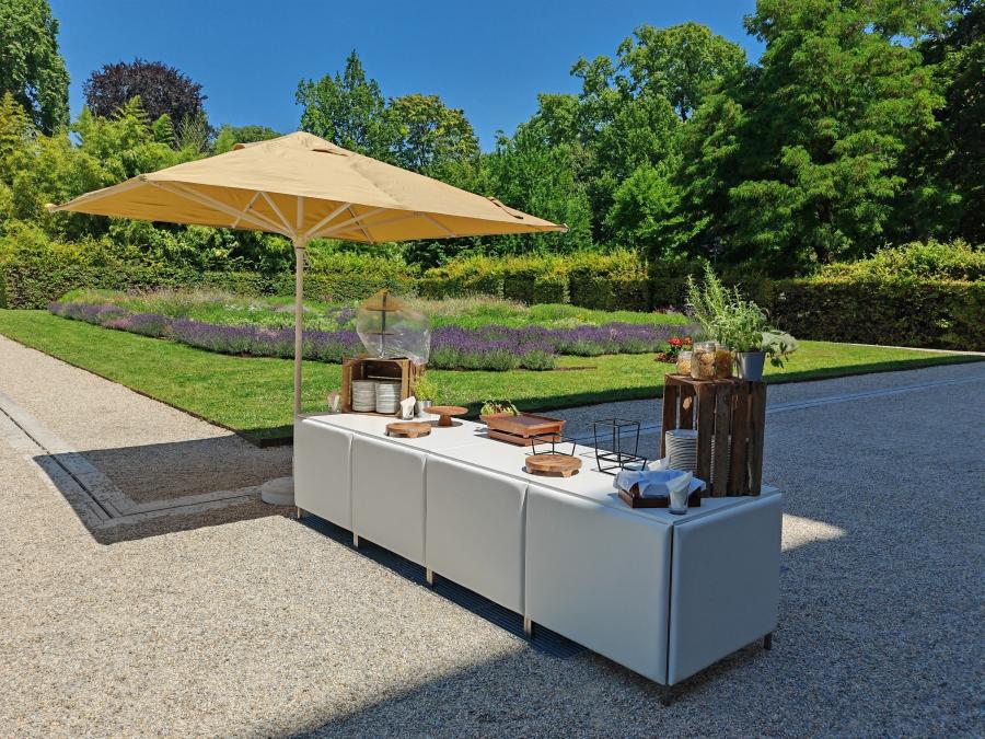 Buffetw�rfel - Front: glatt - Farbe: wei� - Top: wei�e Platte