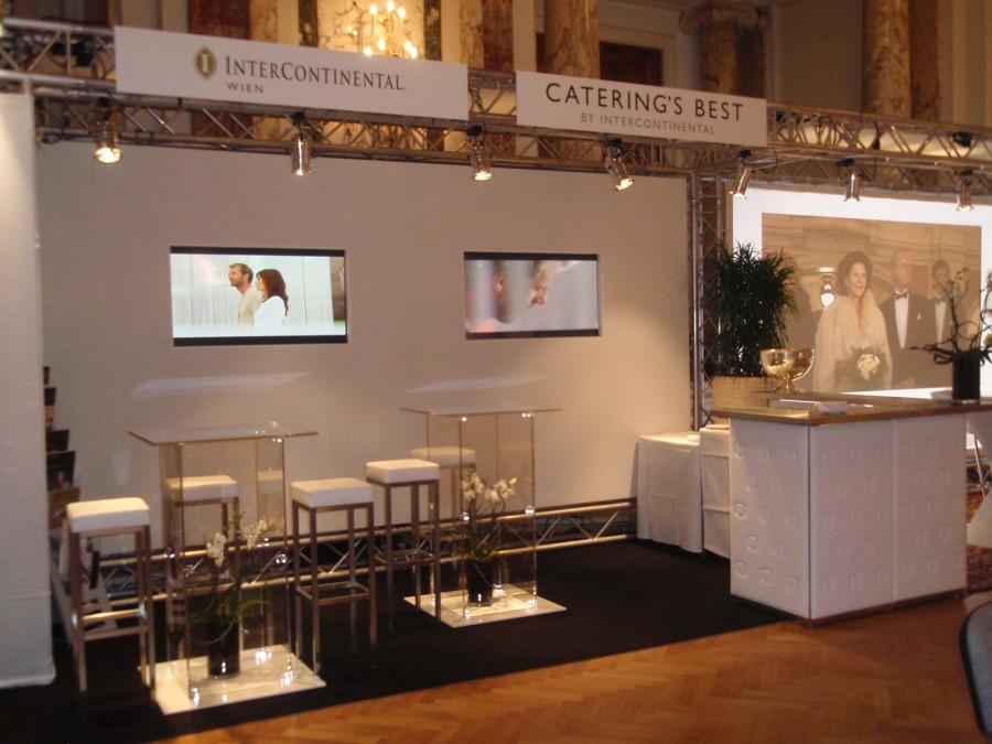 Nirobar - Element: Ecke / Abschluss - Front: Knopfmuster - Farbe: wei� - Top: Niro