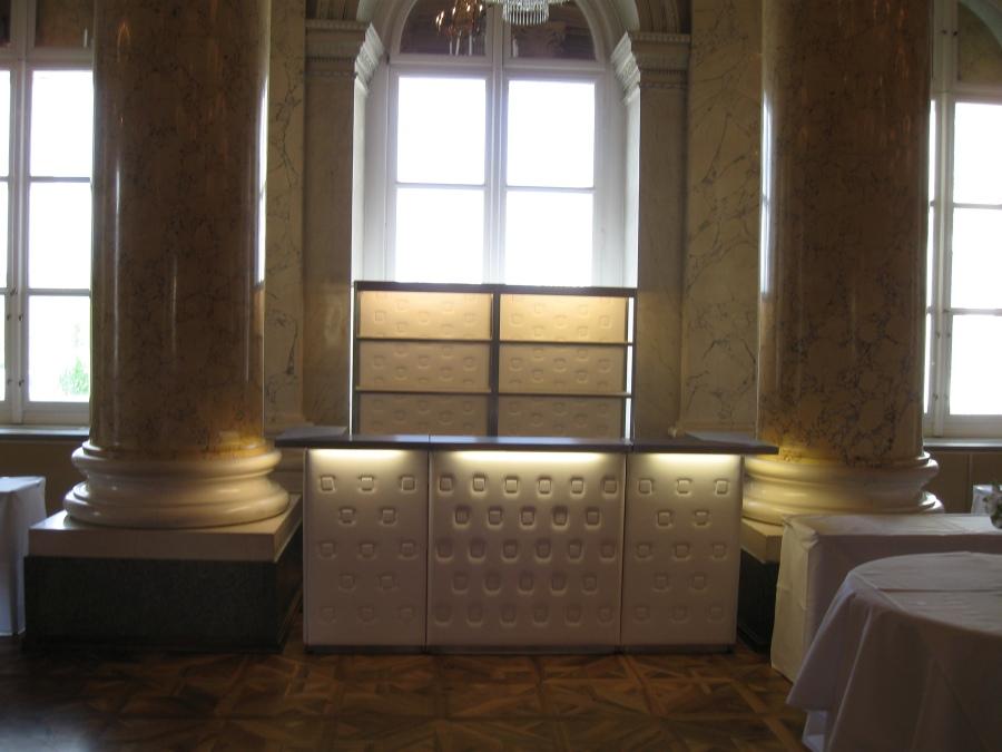 Nirobar - Element: Ecke / Abschluss - Front: Knopfmuster - Farbe: wei� - Top: Niro