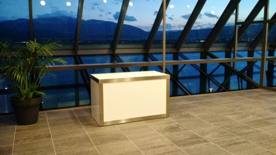 Nirobuffet, 150 cm - Front: wei� - Top: Verspiegelt