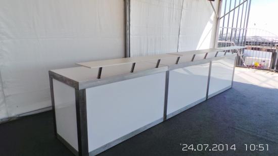 Nirobar mit wei�er Deckplatte, 150 cm