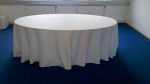 Tischtuch, oval - Gre: fr Tisch 213 x 122 cm, wei