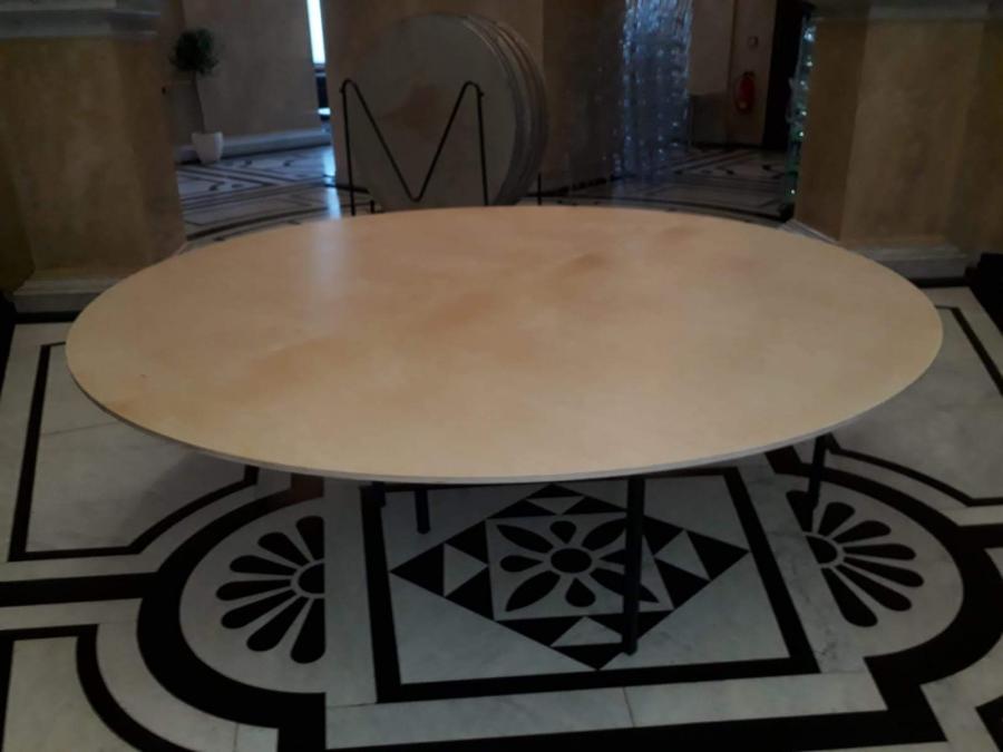 Bankett-Tisch, halbrund - Durchmesser: 280 cm