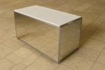 Buffetwrfel 80 cm x 160 cm / 90 cm hoch - Front: Spiegel - Top: weie Platte